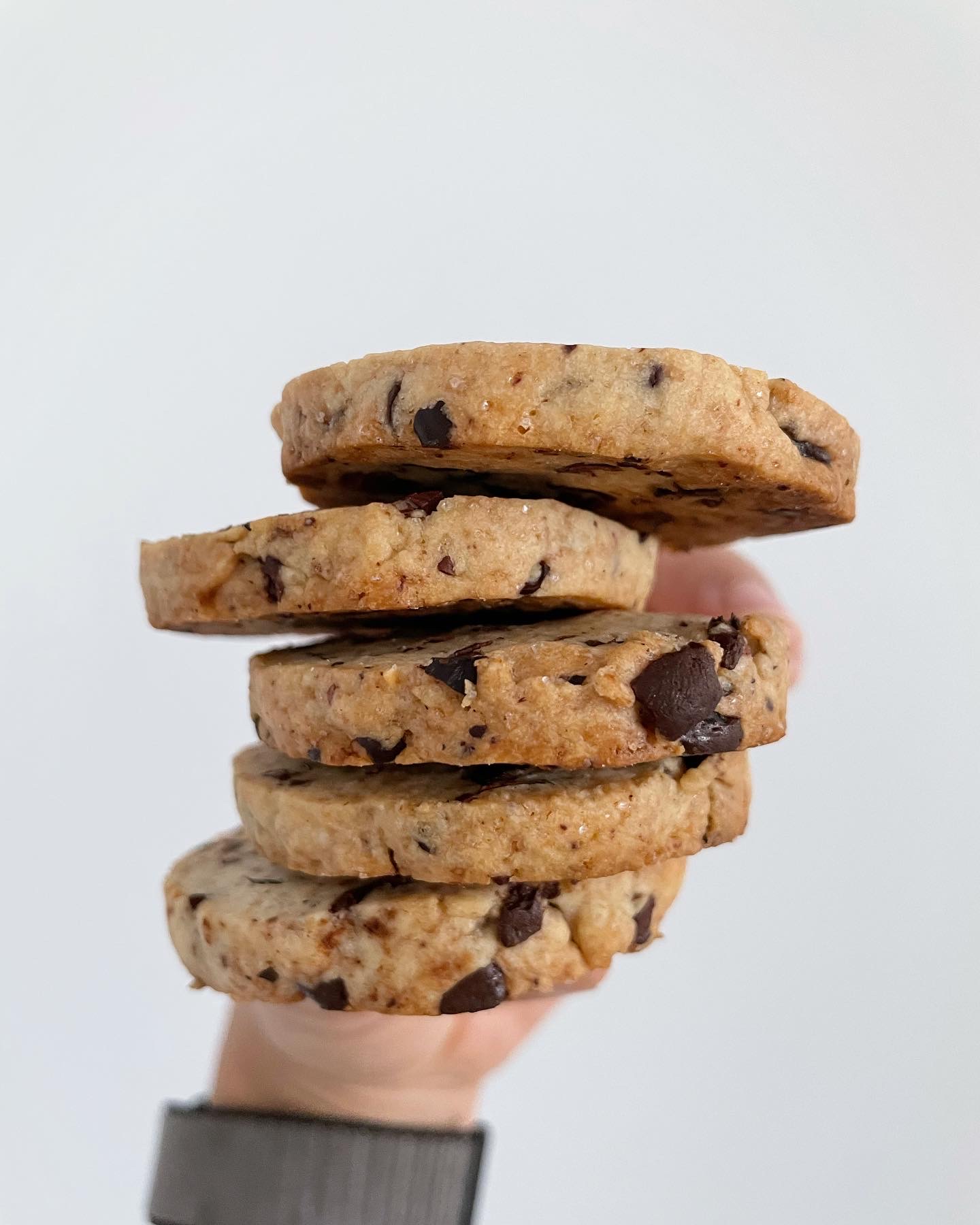 Espresso Brown Butter Chocolate Chip Cookies - Craving Nomz