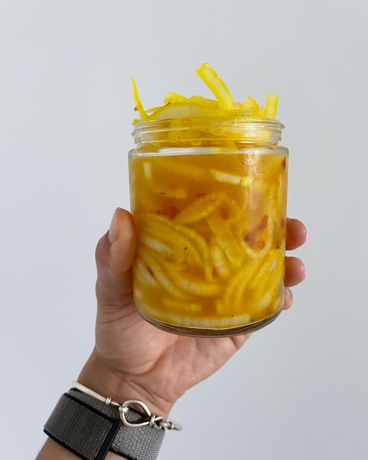 Sweet & Spicy Turmeric Pickled Onions